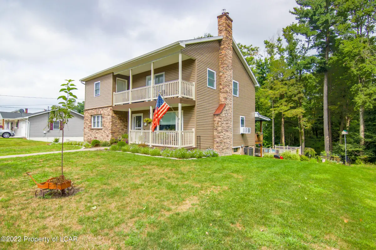 803 North Street, Weatherly in Weatherly