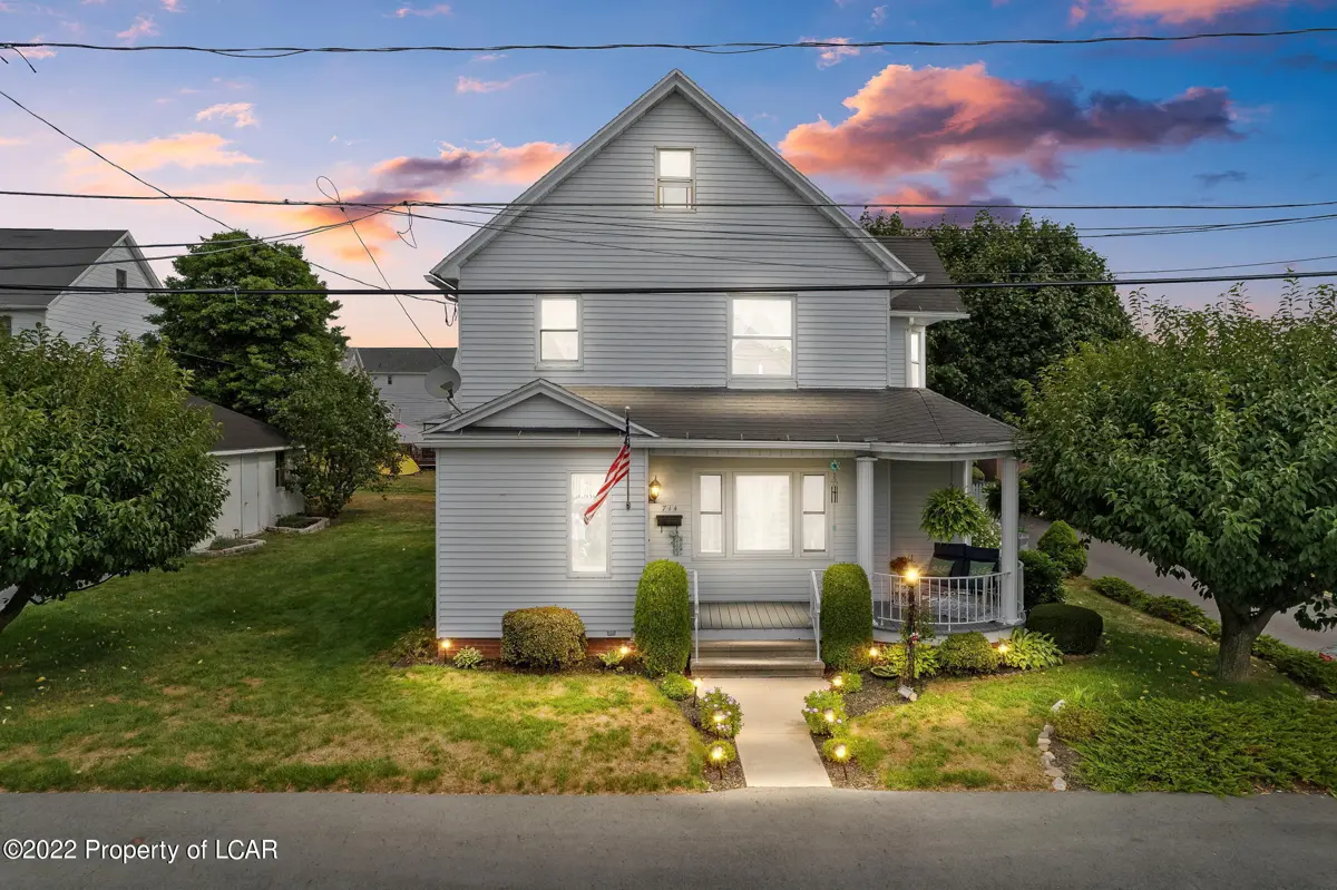 714 Hallstead Street, Dickson City in Dickson City