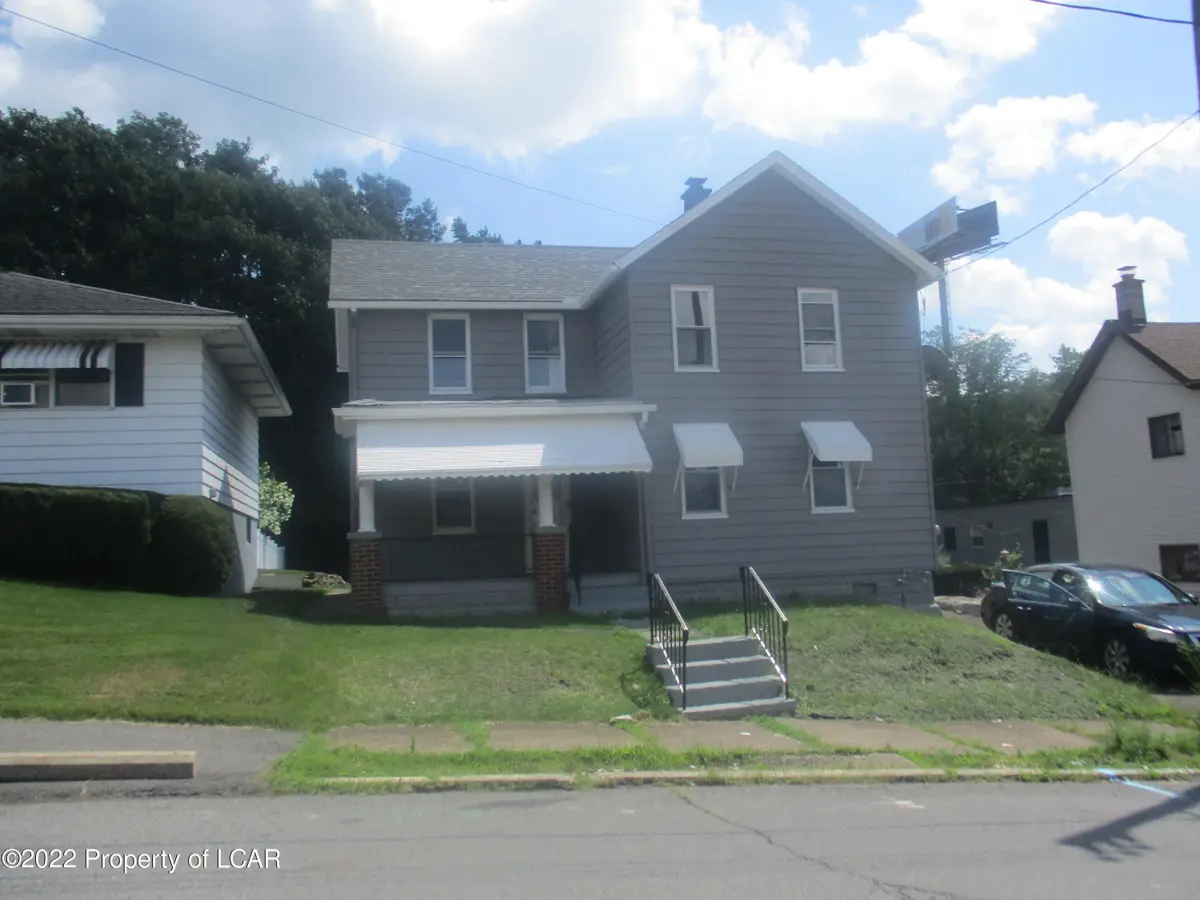 940 James Avenue, Scranton in Scranton