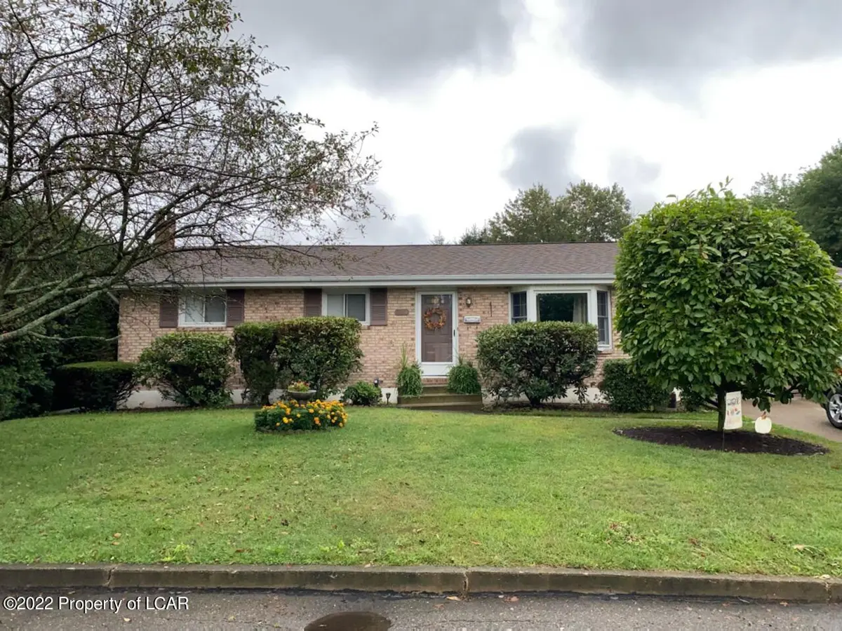 524 Berner Avenue, Hazleton in Hazleton