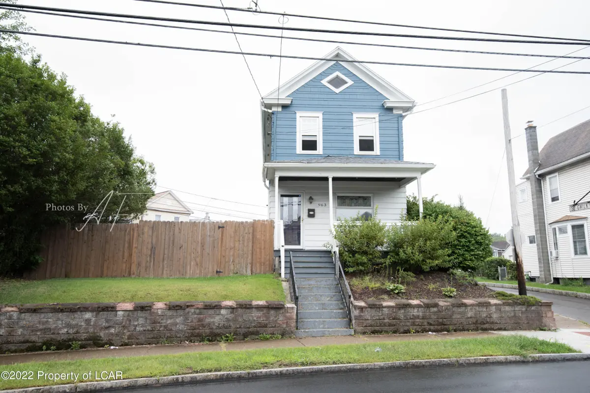 963 Scott Street, Wilkes-Barre in Wilkes-Barre