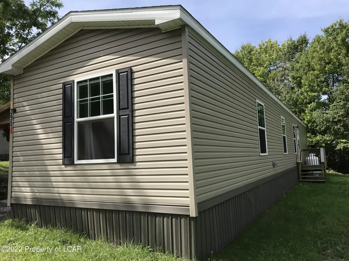 395 Valley View Lane, Laurel Run in Laurel Run