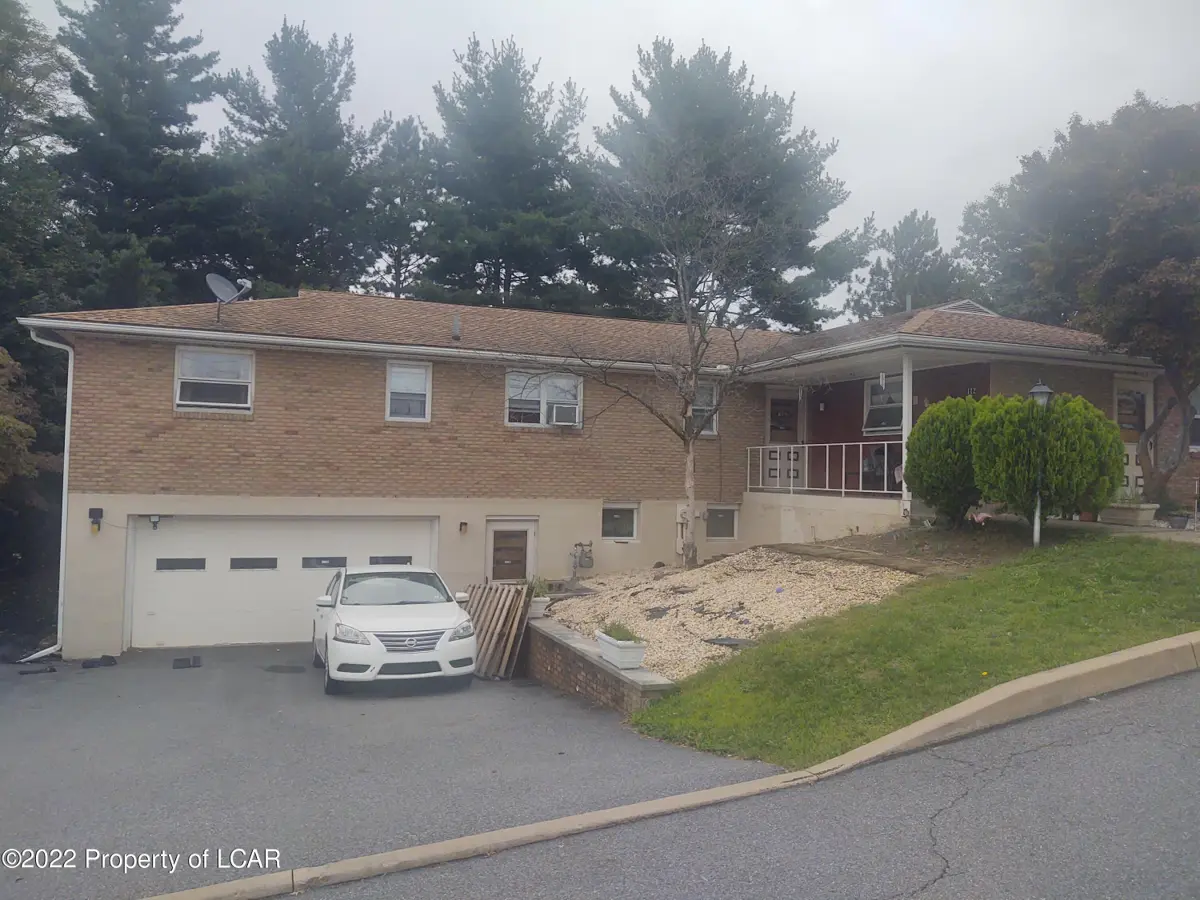 112 E Elm Street, Wilkes-Barre in Wilkes-Barre