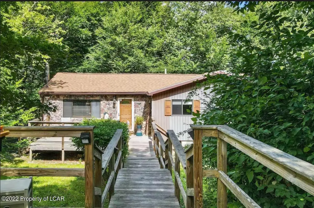 124 Fly Rod Court, Pocono Lake in Pocono Lake