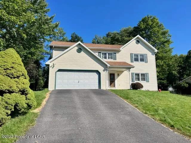 8 Wintergreen Court, Mountain Top in Mountain Top