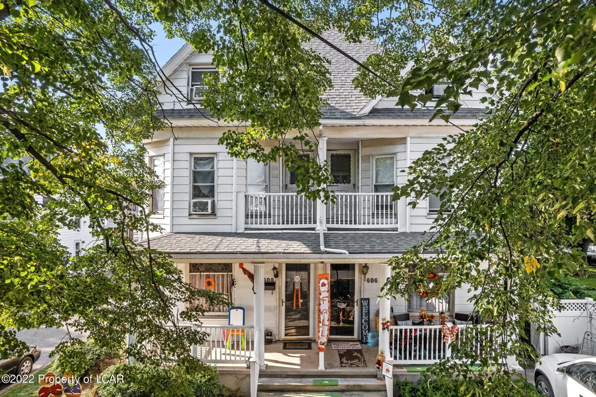 606 Wyoming Avenue, West Pittston in West Pittston