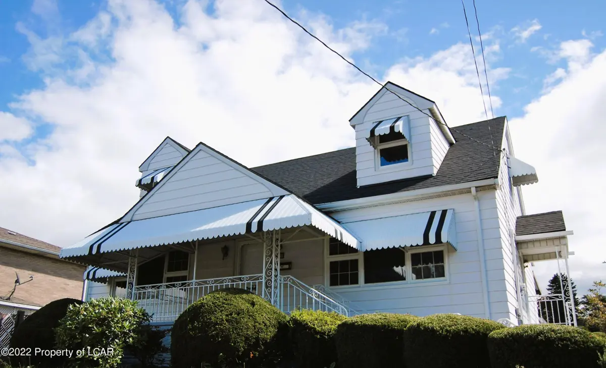 3411 Pittston Avenue, Moosic in Moosic