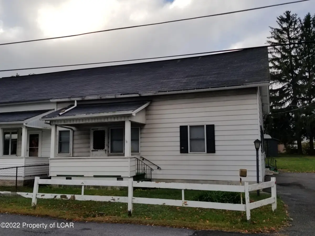76 E 37th Street, Hazle Township in Hazle Township