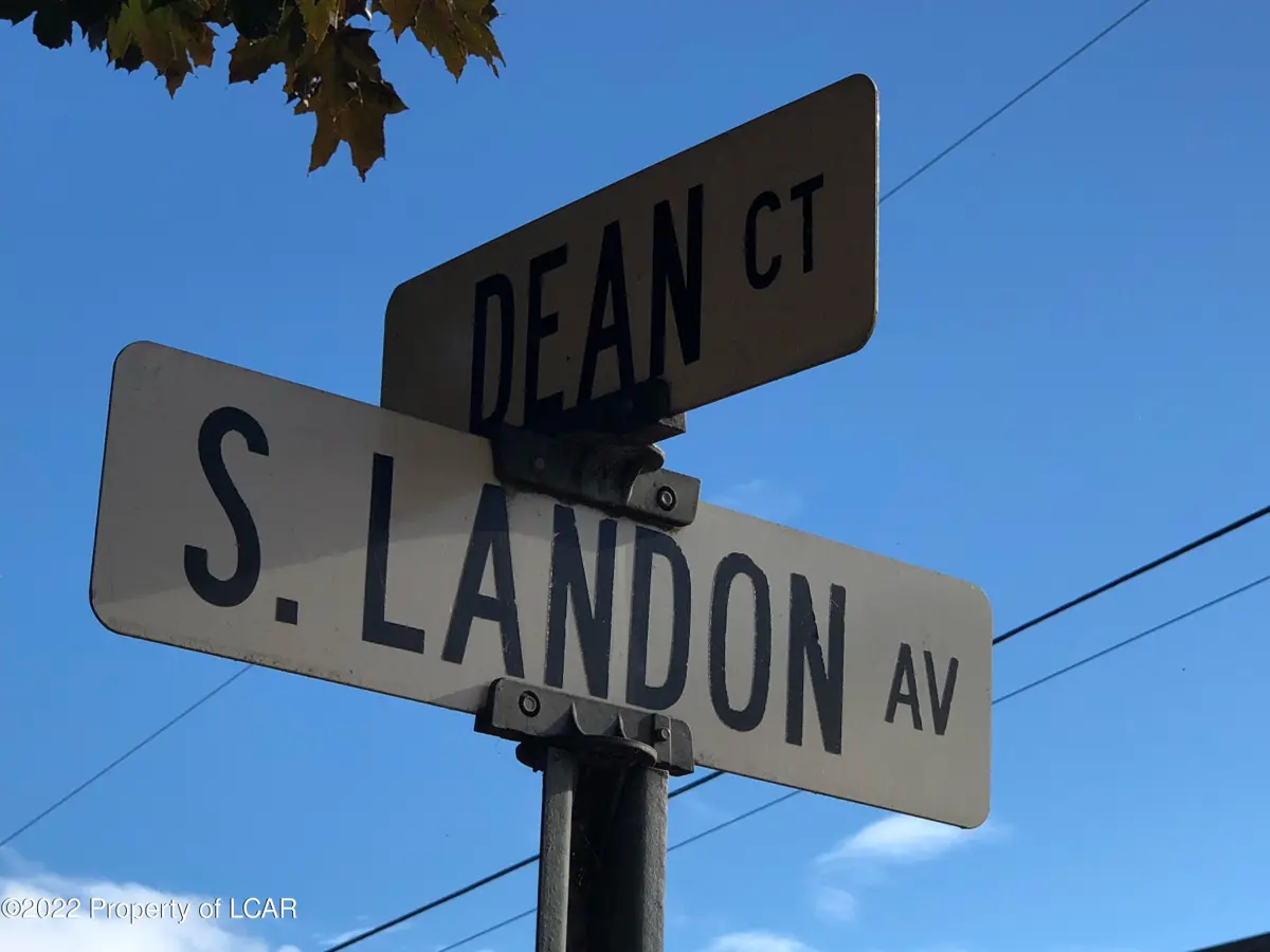 S Landon Ave & Dean Ct, Kingston in Kingston