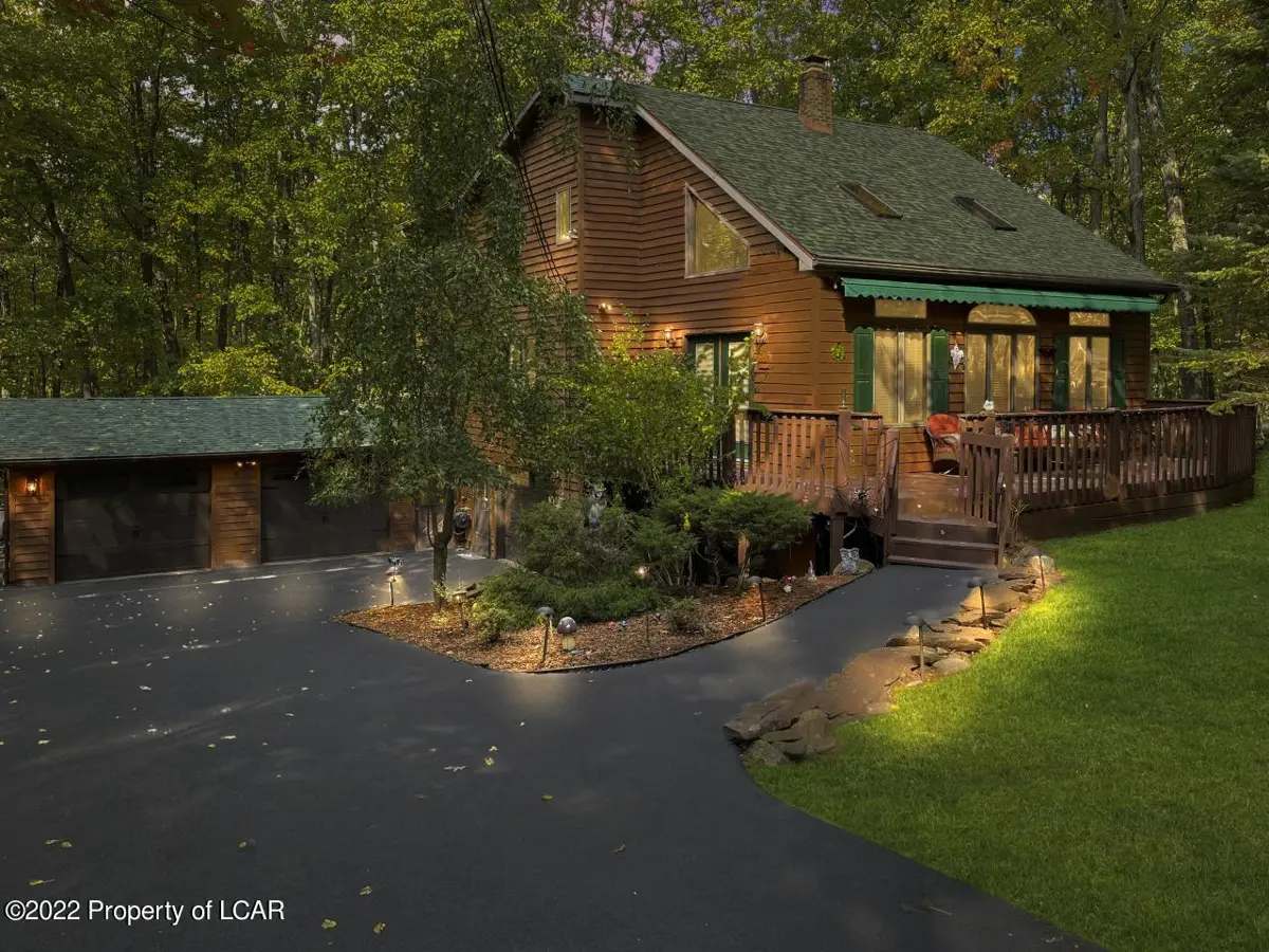 60 Muskegon Circle, Hazle Township in Hazle Township