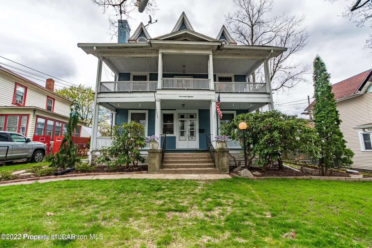 1718 Capouse Avenue, Scranton in Scranton