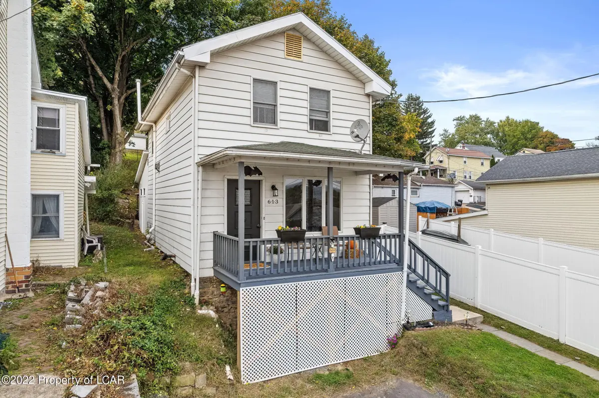 613 Ackley Street, Plymouth in Plymouth