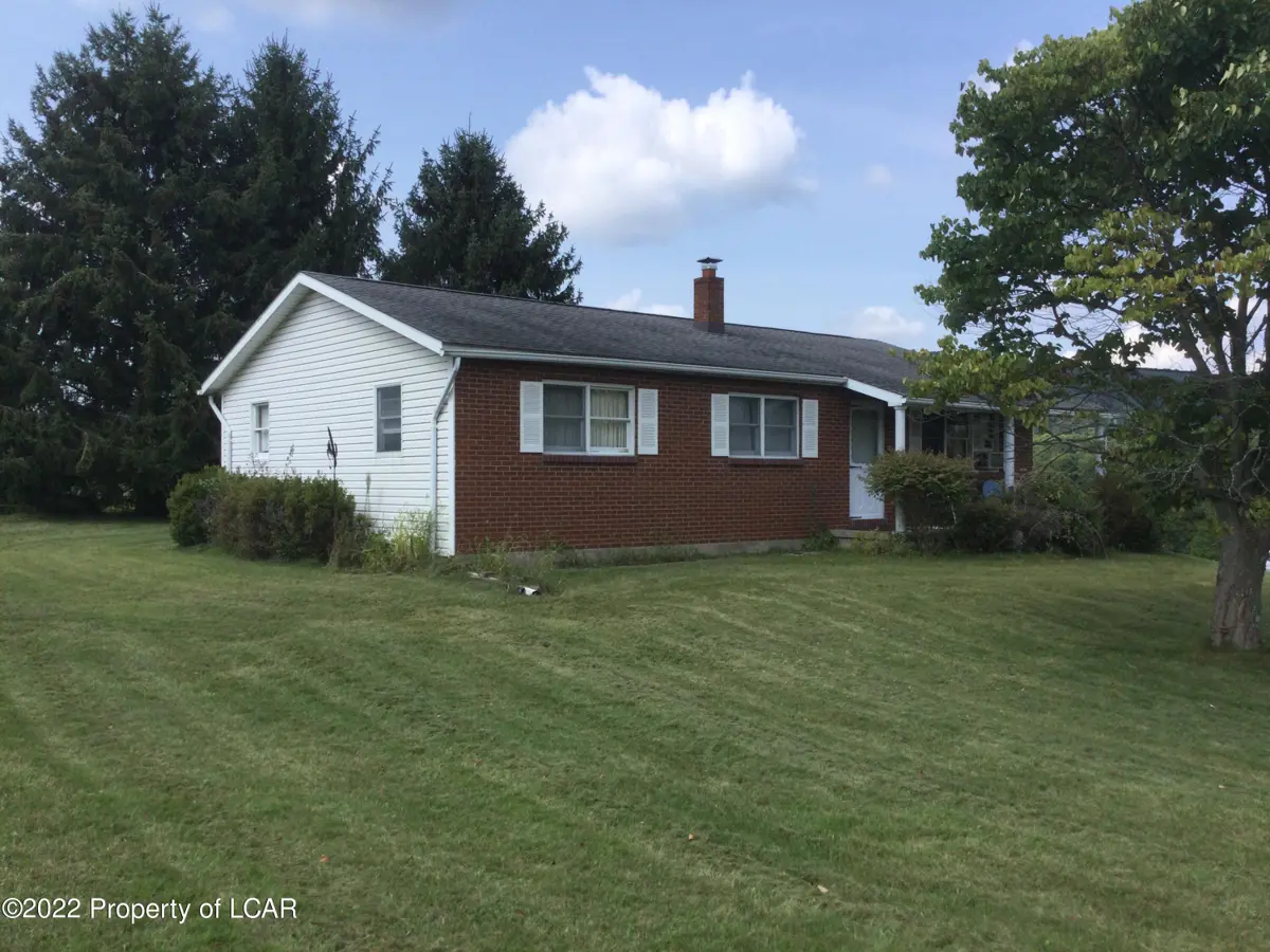 136 Seiwell Lane, Bloomsburg in Bloomsburg