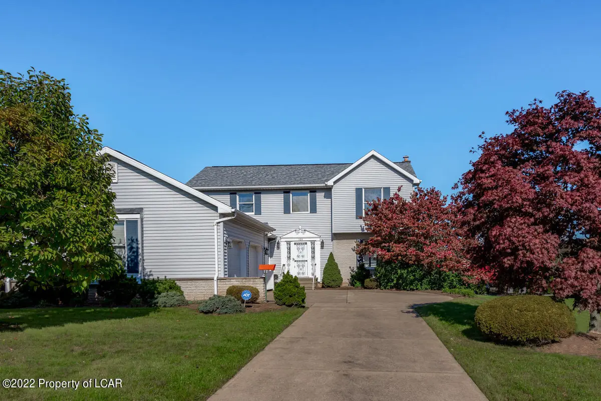 104 Redcoat Lane, Hanover Township in Hanover Township
