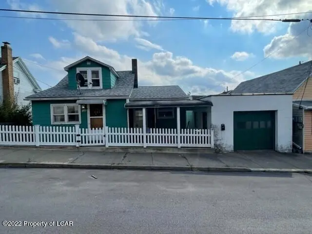 126 W Clay Street, West Hazleton in West Hazleton