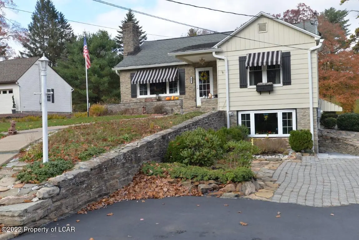 437 Crescent Road, Wilkes-Barre in Wilkes-Barre