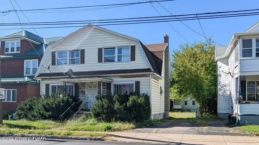 826 Scott Street, Wilkes-Barre in Wilkes-Barre