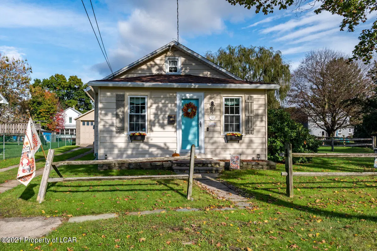 18 Bigelow Street, Swoyersville in Swoyersville