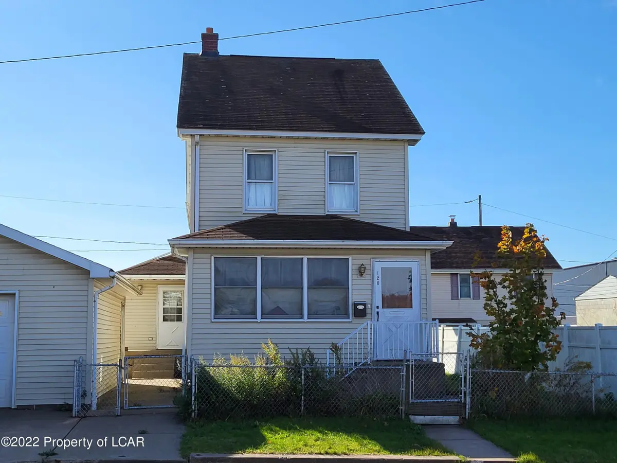 120 Muir Avenue, Hazleton in Hazleton