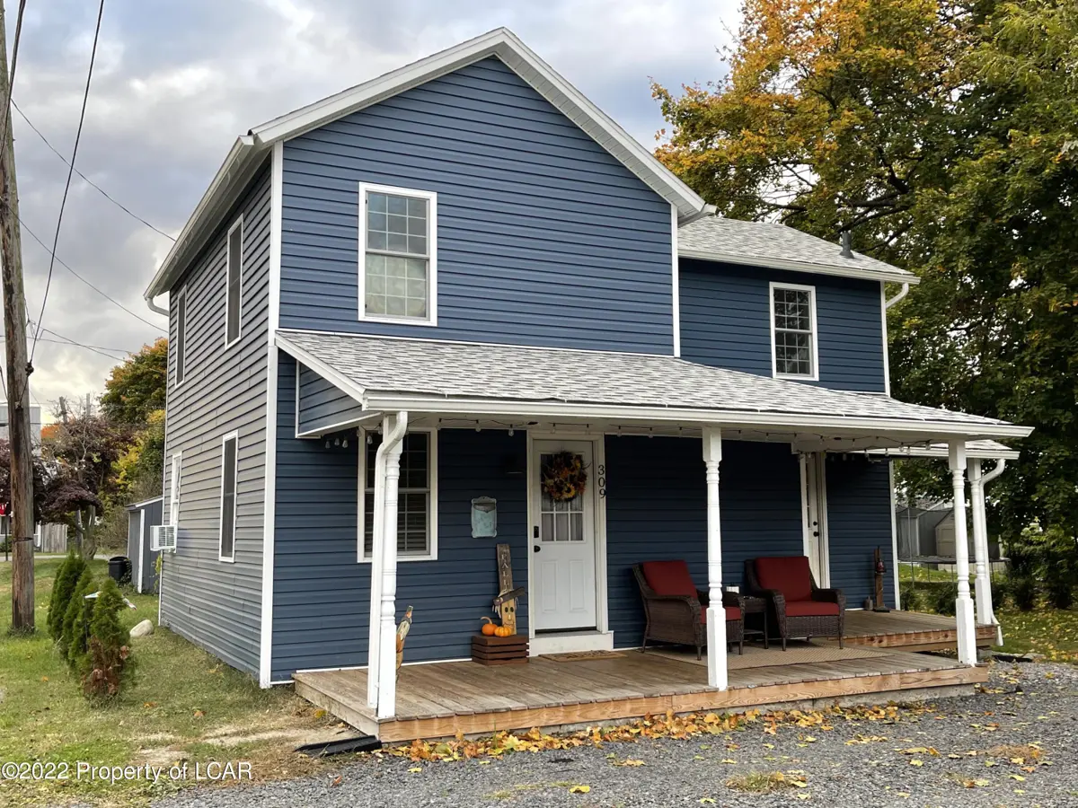 309 E 7th Street, Berwick in Berwick