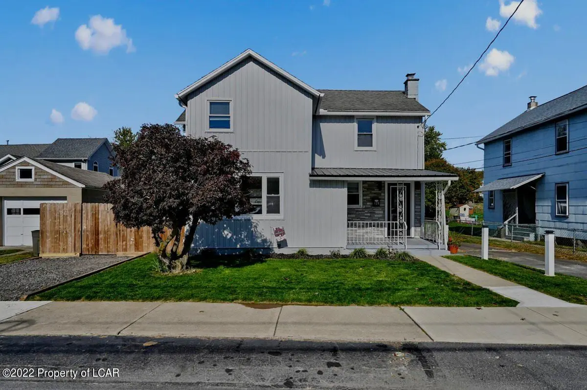 126 Cedar Street, Exeter in Exeter