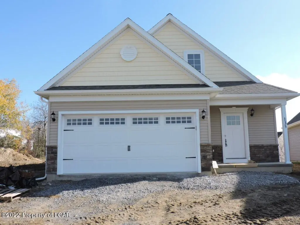 135 Cremard Boulevard, Duryea in Duryea