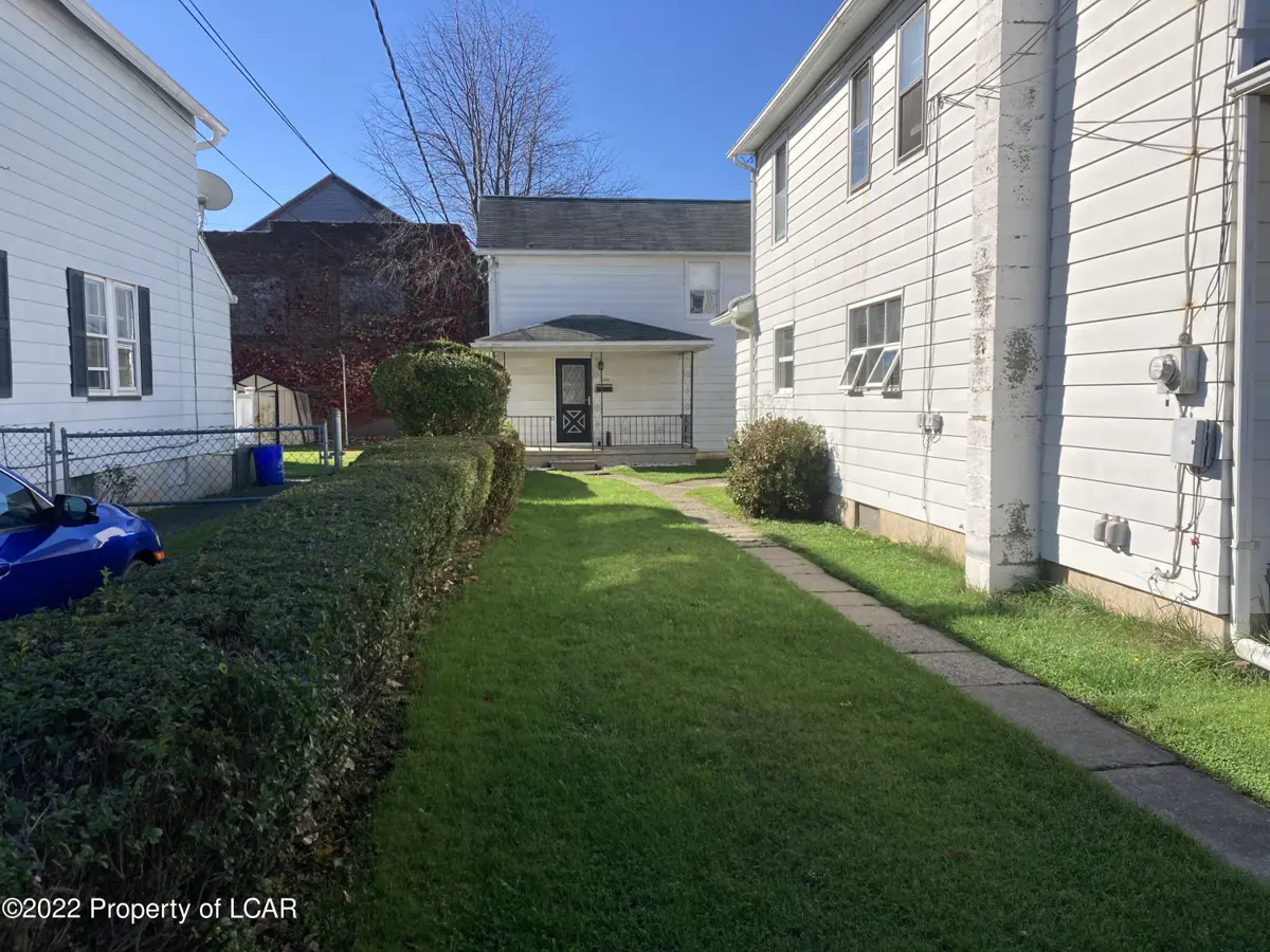 100 Meyers Street, Edwardsville in Edwardsville