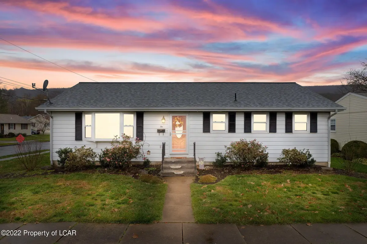 2 Jay Street, Swoyersville in Swoyersville
