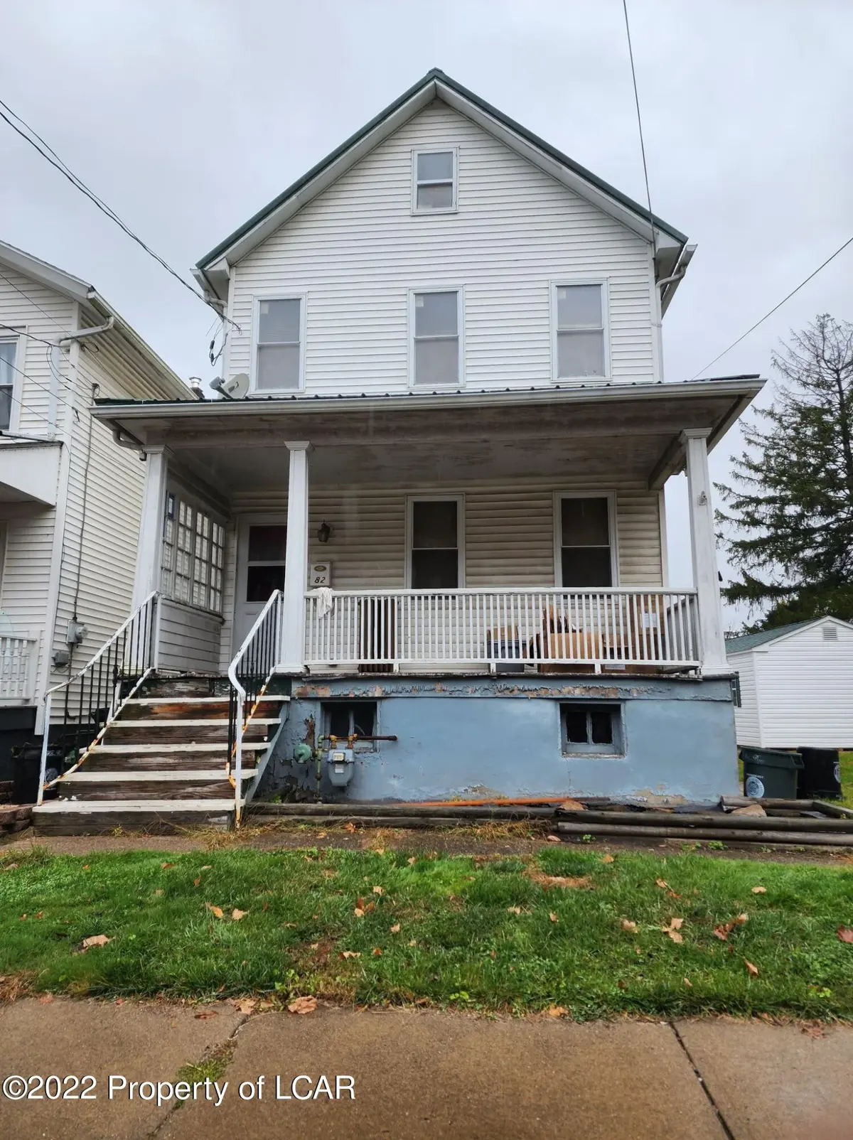 82 E Thomas Street, Wilkes-Barre in Wilkes-Barre