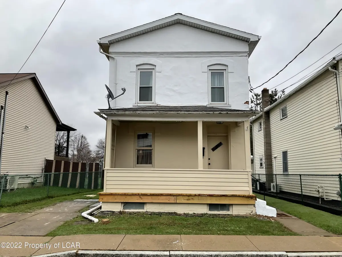 29 Adams Street, Wilkes-Barre in Wilkes-Barre