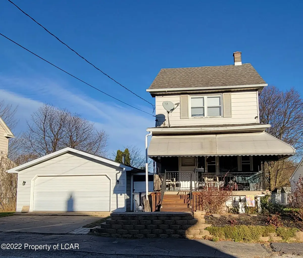 977 N Locust Street, Hazleton in Hazleton