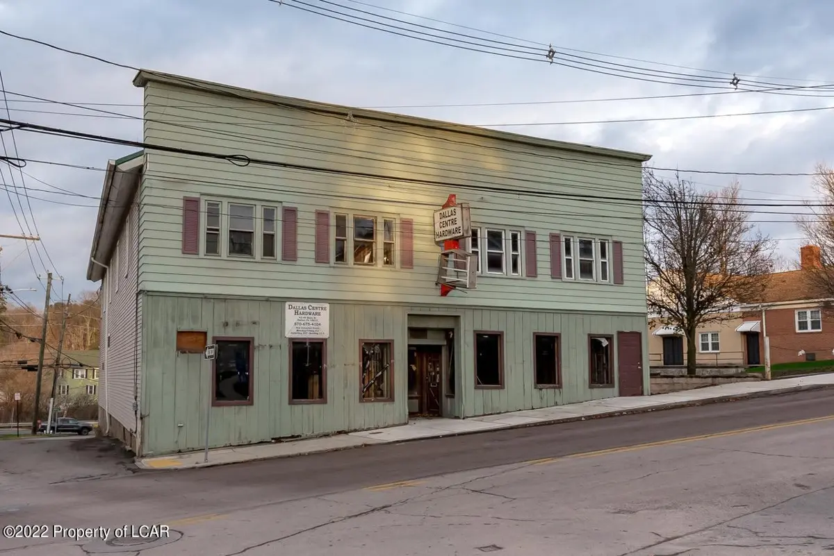 42-44 Main Street, Dallas in Dallas