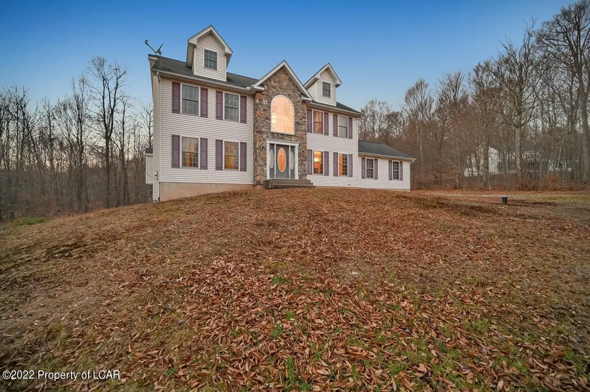 317 Scenic Drive, Blakeslee in Blakeslee