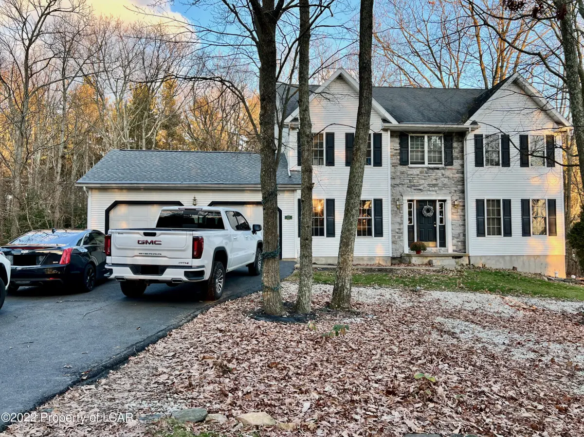 27 Colony Drive, Hazleton in Hazleton