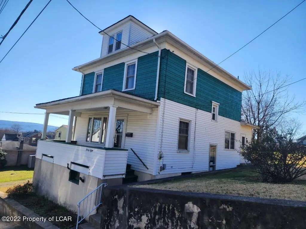 28 Lincoln Street, Edwardsville in Edwardsville
