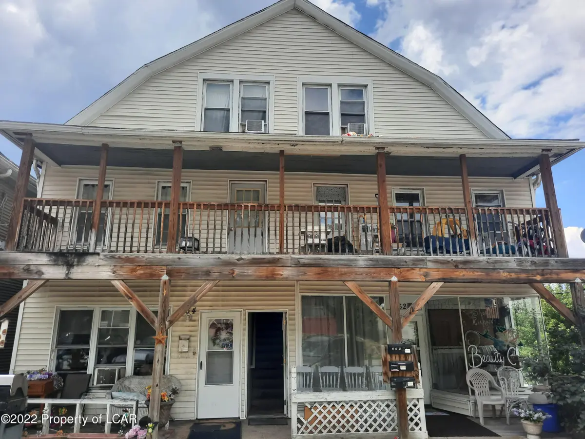 262-264 Lee Park Avenue, Hanover Township in Hanover Township