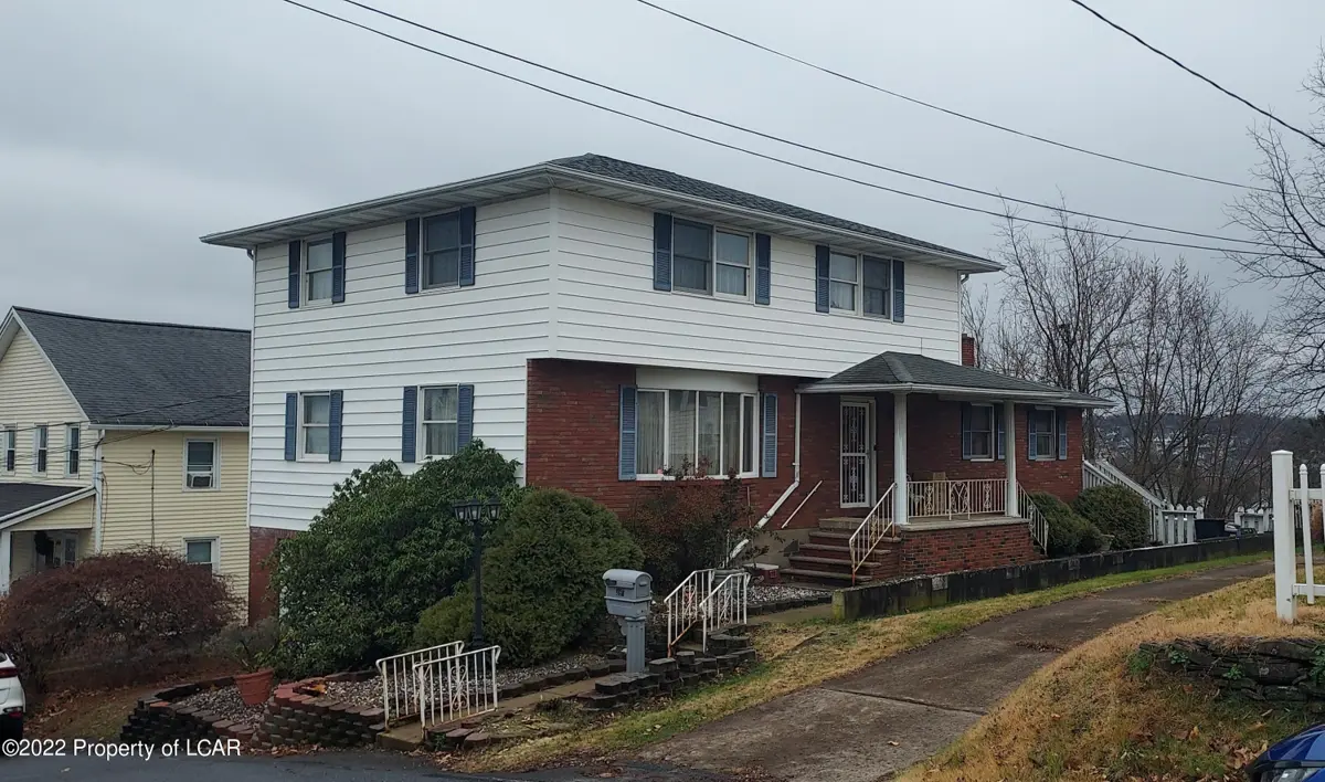 396 Hoyt Street, Pringle in Pringle