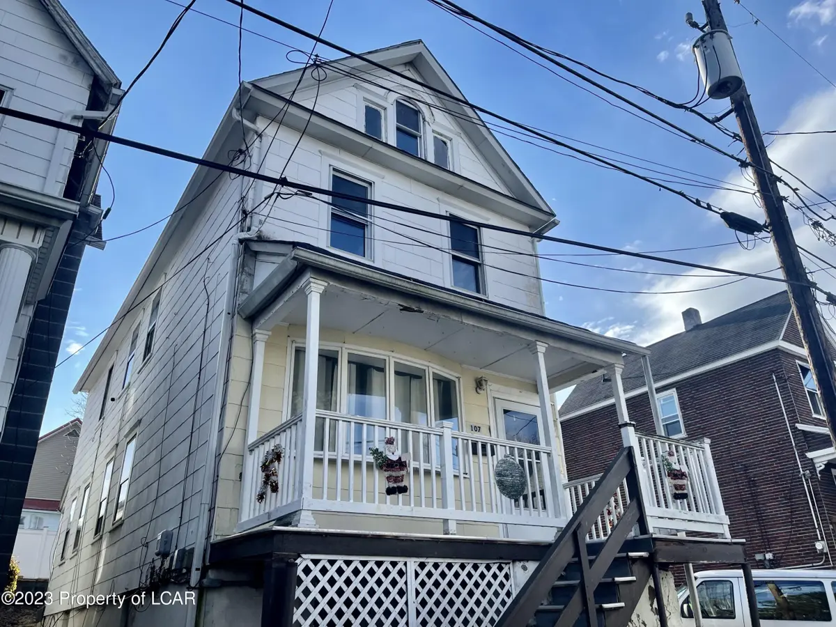 107 Logan Street, Wilkes-Barre in Wilkes-Barre