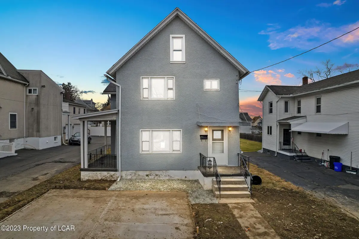 2002 Delaware Street, Dunmore in Dunmore