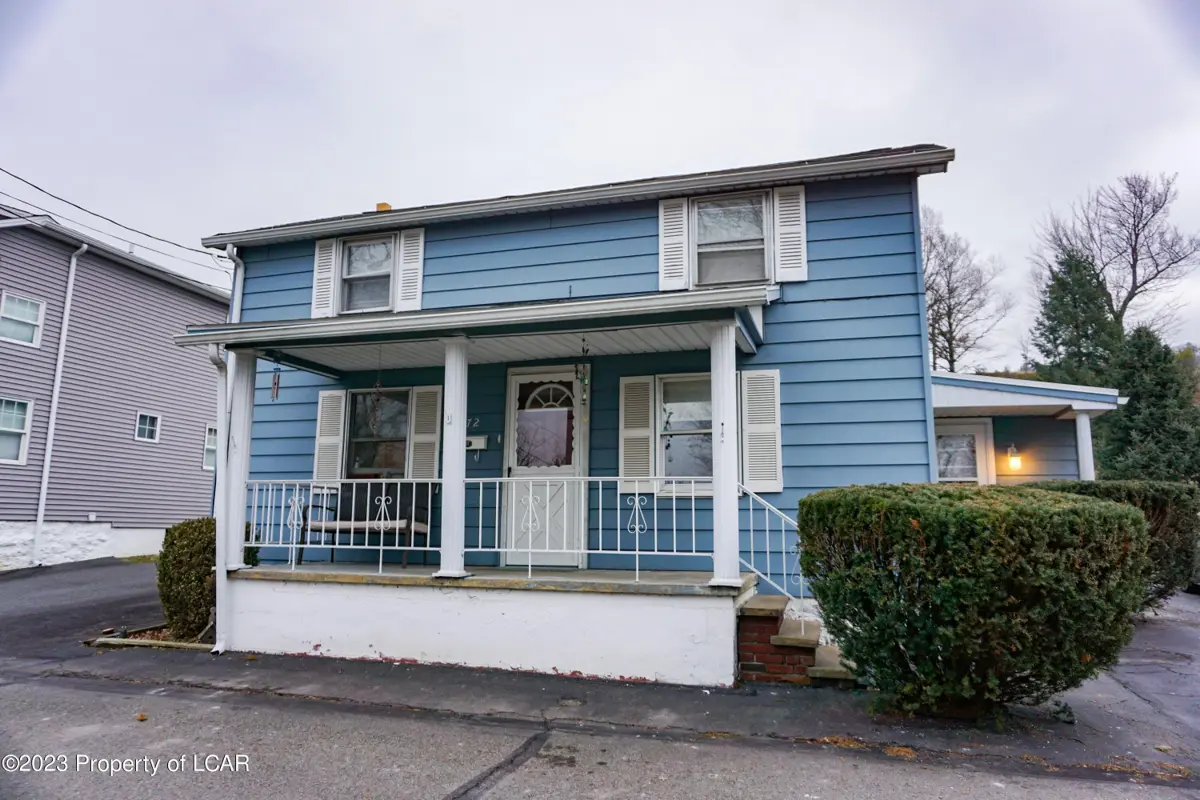 72 High Street, Hanover Township in Hanover Township