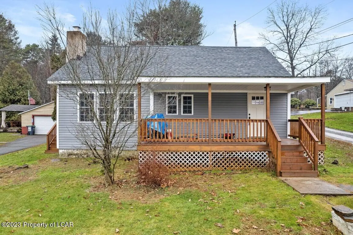 32 Oliver Road, Sweet Valley in Sweet Valley