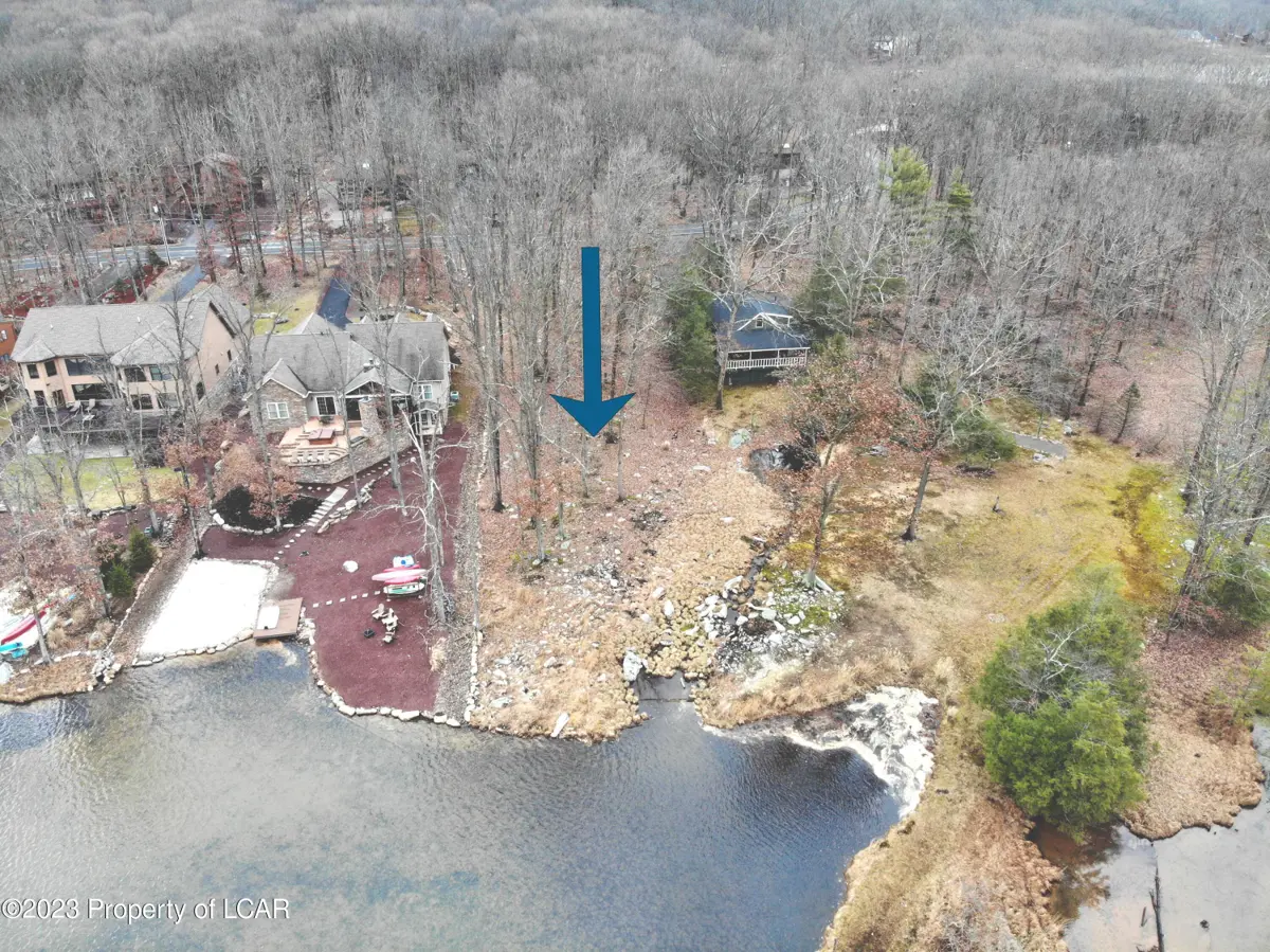 44 -B Lake Valley Drive, Hazleton in Hazleton