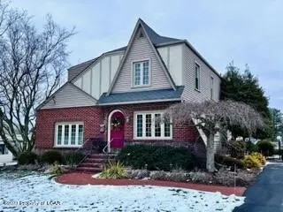 91 Sterling Avenue, Dallas in Dallas