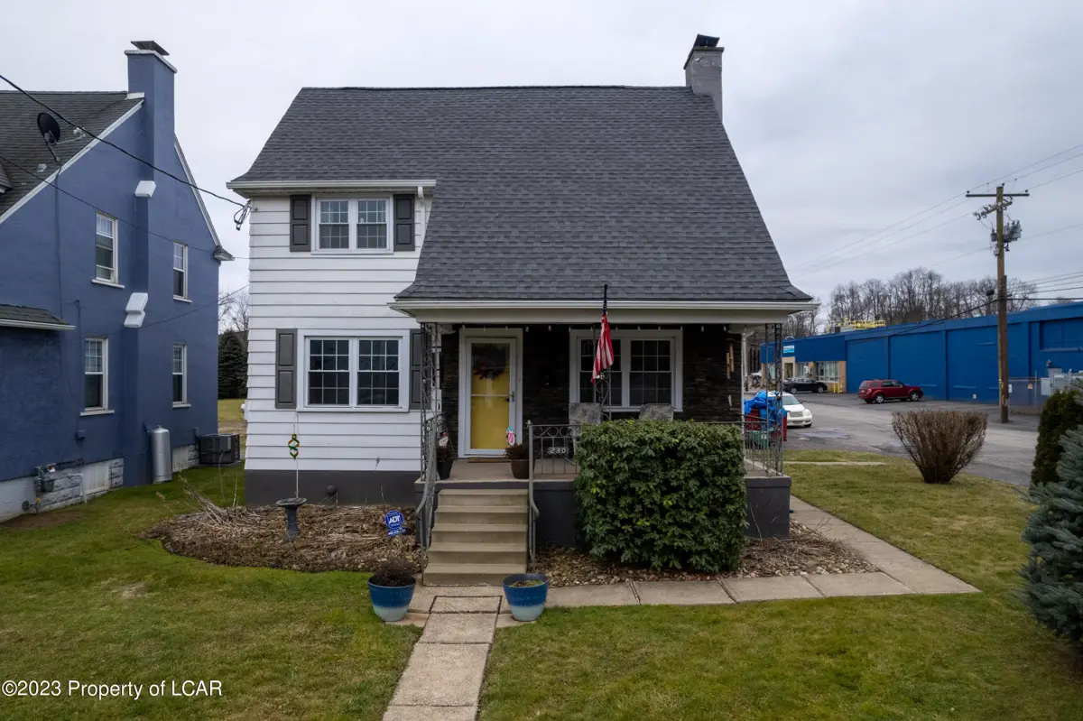 230 Bennett Street, Exeter in Exeter