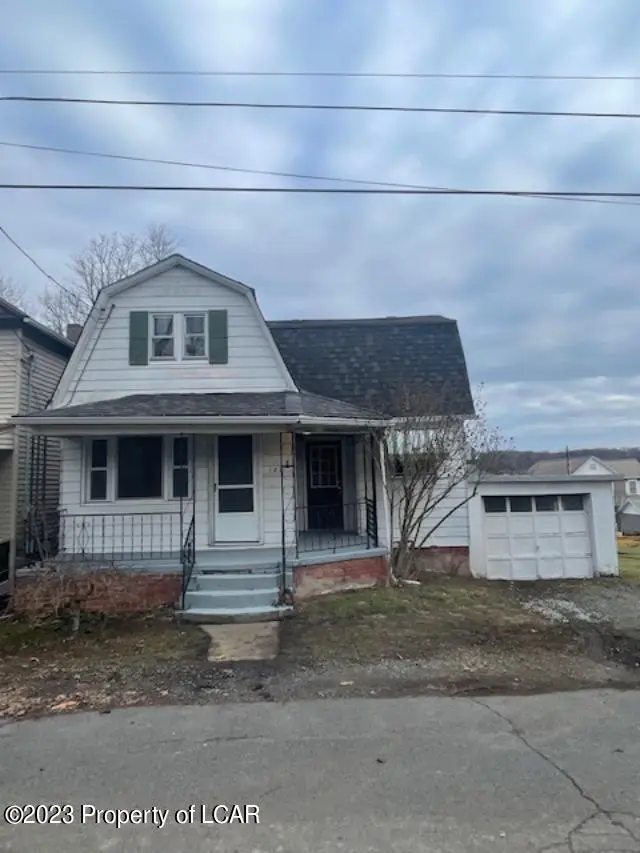 127 Hilldale Avenue, Plains in Plains