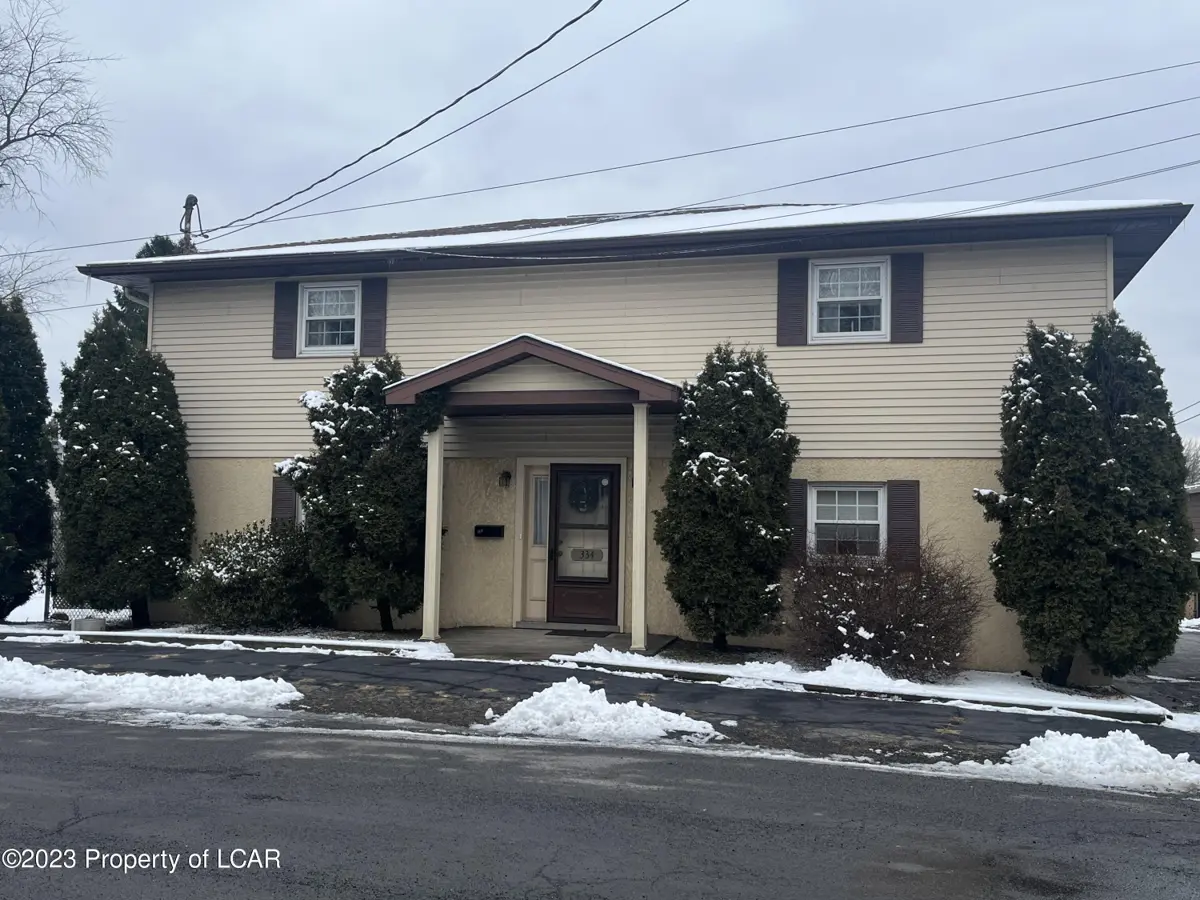 334 E 4th Street, Hazleton in Hazleton