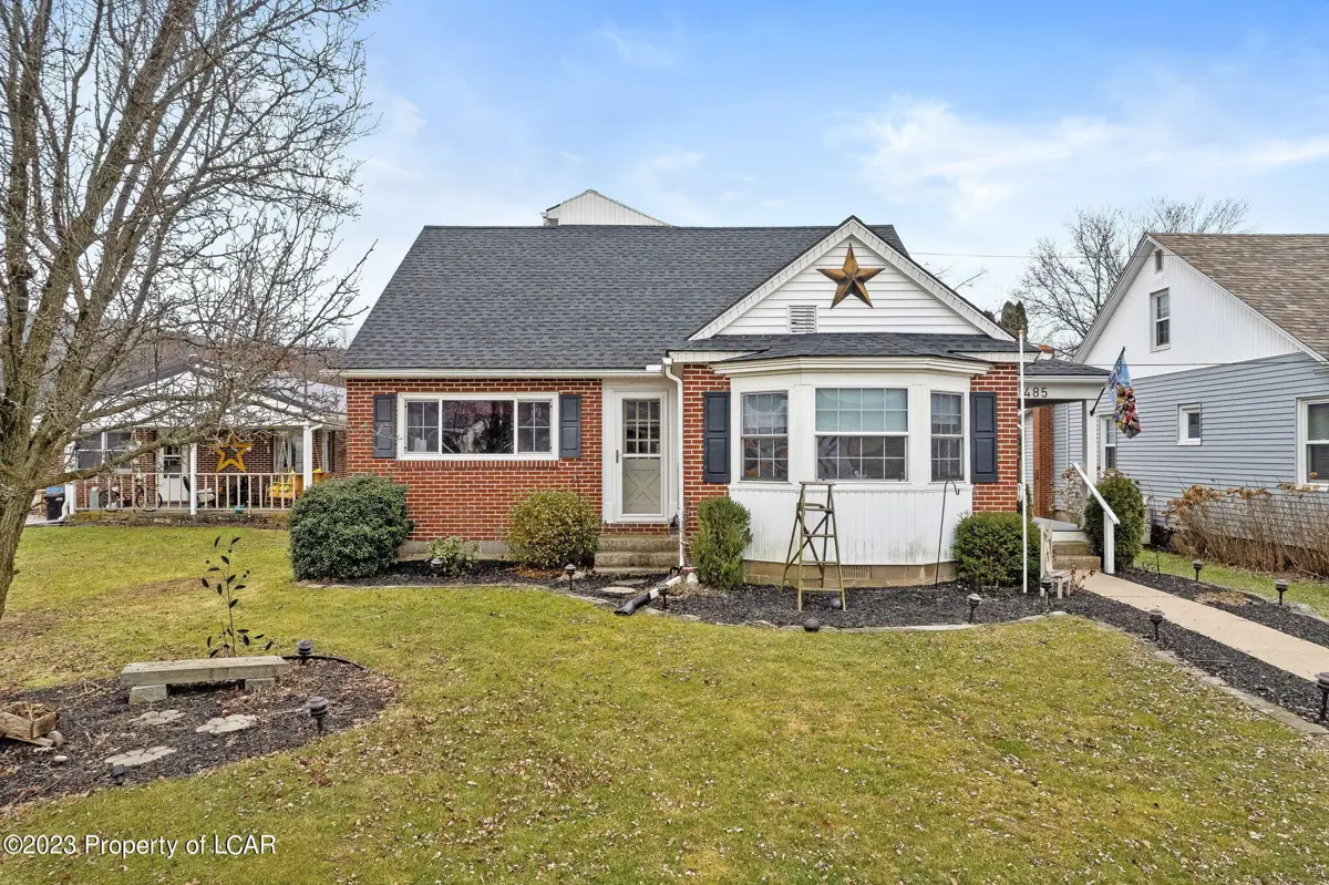 485 3rd Street, Benton in Benton