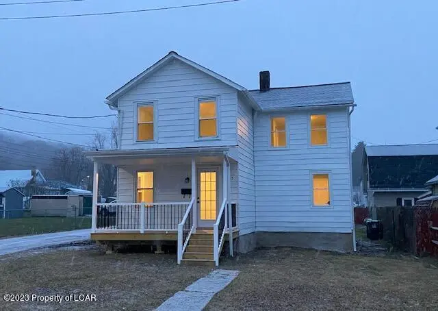 585 W Sperling Street, West Wyoming in West Wyoming