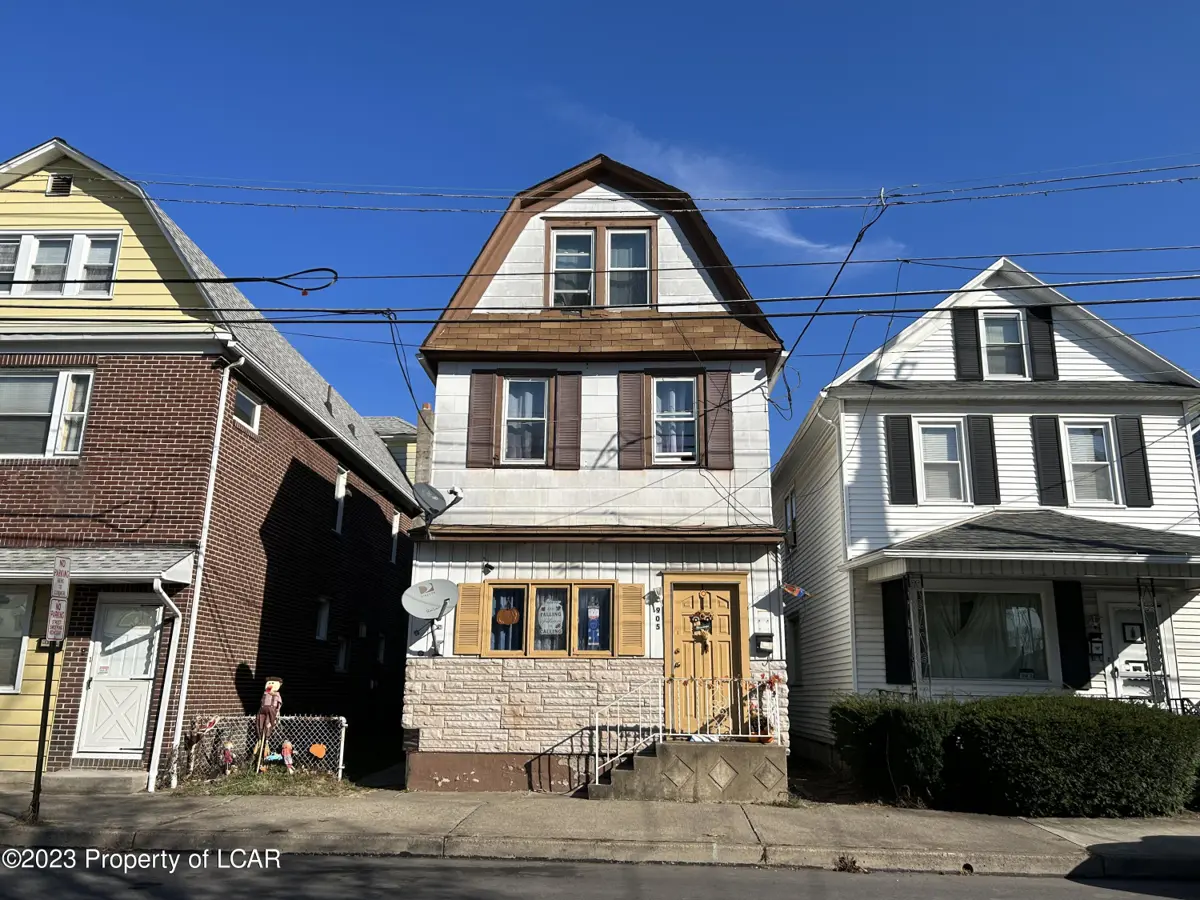 905 W Market Street, Kingston in Kingston