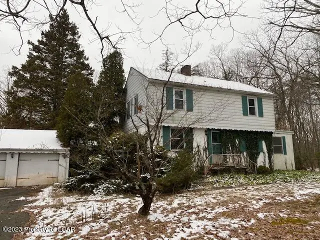 200 Maple Road, Bear Creek in Bear Creek
